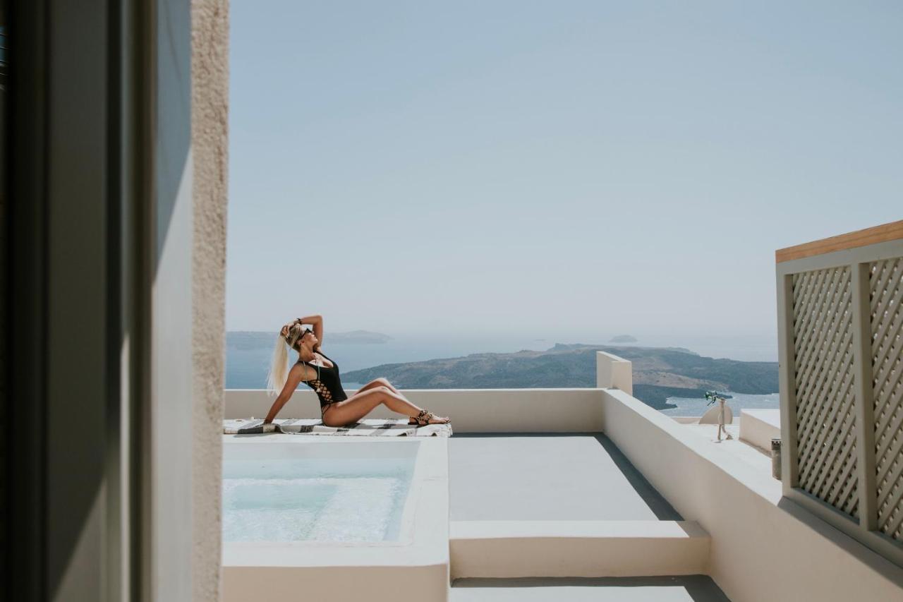 Caldera Cliff Illusion Aparthotel Fira  Bagian luar foto