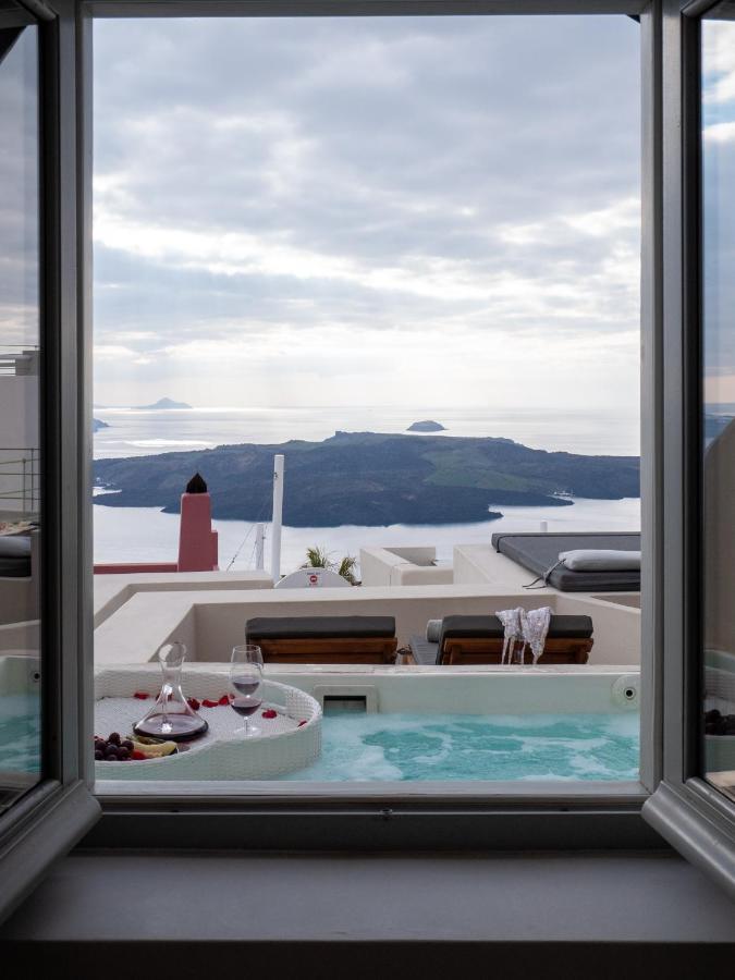 Caldera Cliff Illusion Aparthotel Fira  Bagian luar foto
