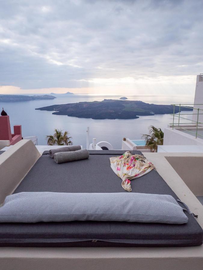 Caldera Cliff Illusion Aparthotel Fira  Bagian luar foto