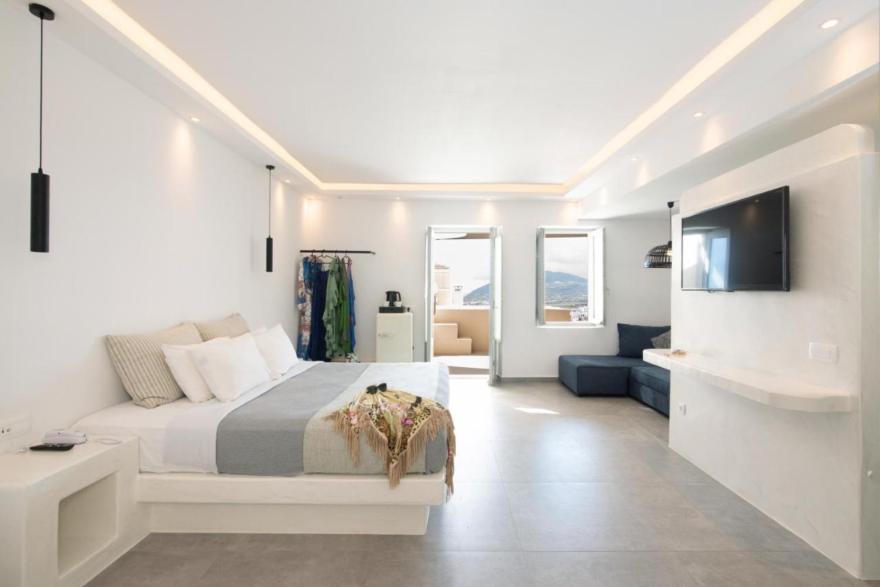 Caldera Cliff Illusion Aparthotel Fira  Bagian luar foto